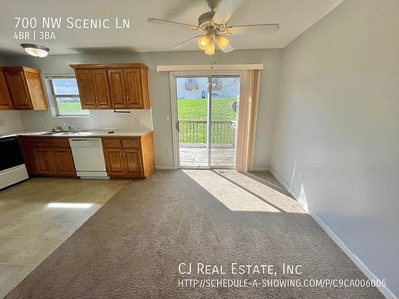 3rd image of 700 NW Scenic Ln