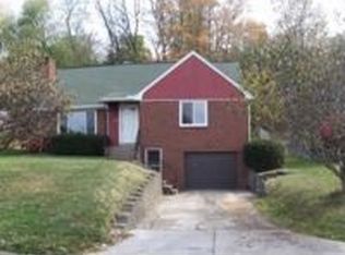 57 W Bruceton Rd, Pittsburgh, PA 15236