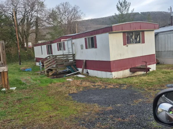 100 Nicholas Dr, Clifton Forge, VA