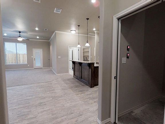 5th image of 9616 Huron Ave #1ZH6Z8