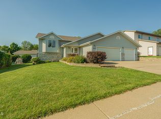 2225 E Capitol Ave, Bismarck, ND 58501
