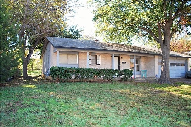 1st image of 2810 Wesleyan Dr