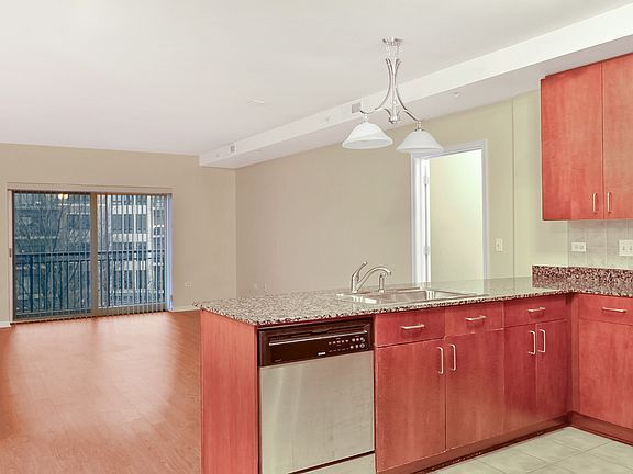 3rd image of 135 S York St Unit 314