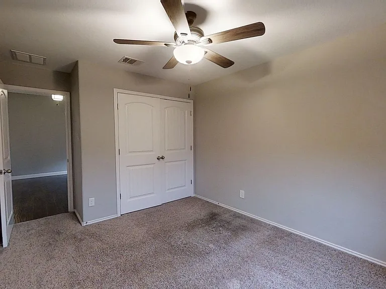 2915 Thunder Gulch — Photo 27