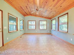 235 Oakland Dr, Wilmington, NC 28405