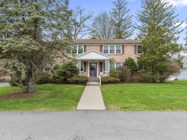 7 Regina #4, Delmar, NY 12054