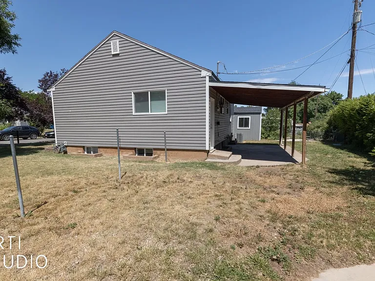 846 E McFarland St — Photo 24