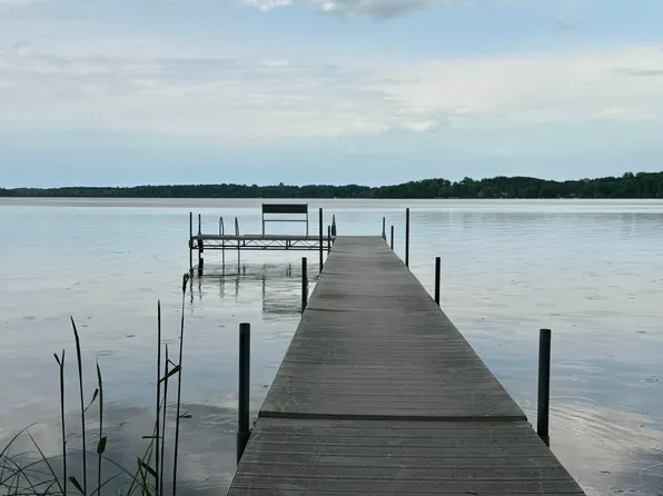7268 Green Lake Shore Dr, Princeton, MN 55371