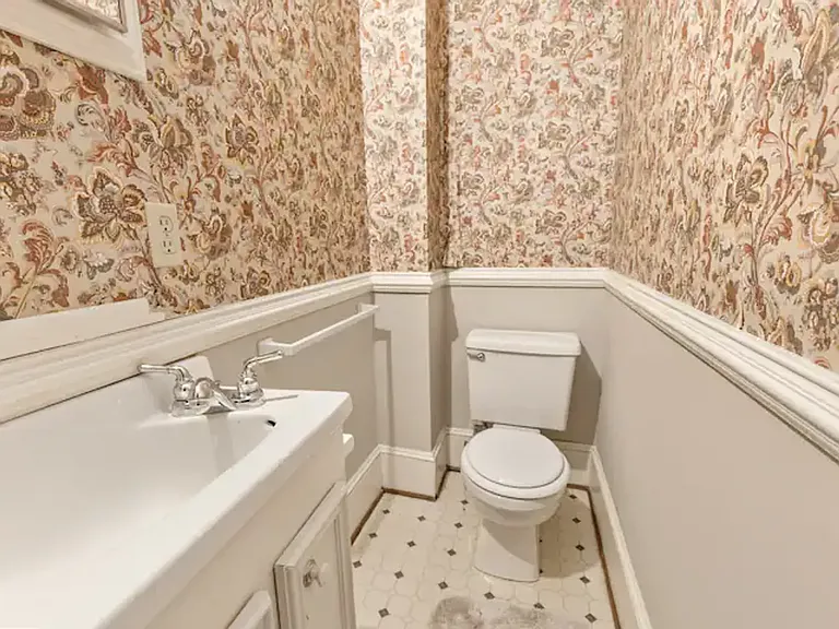 2 Bedroom in Shandon — Photo 13