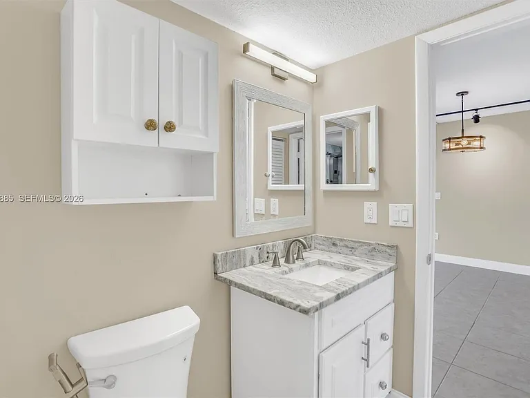 9537 Weldon Cir #I109 — Photo 33