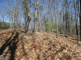 7510 Sunset Dr, Three Springs, PA 17264