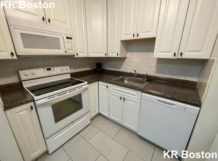 11 Scottfield Rd #B3, Allston, MA 02134