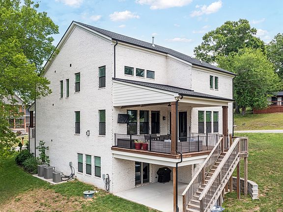 2nd image of 104 Ruby Dr