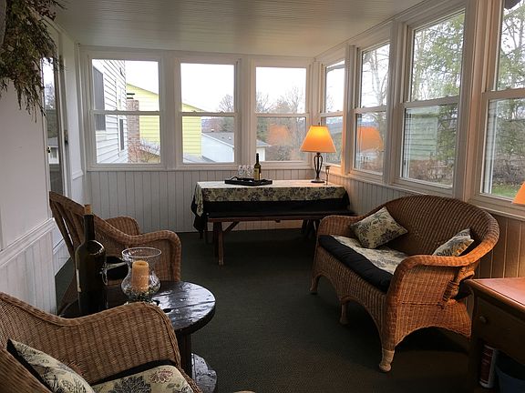 4th image of 576 Sequoia Ln