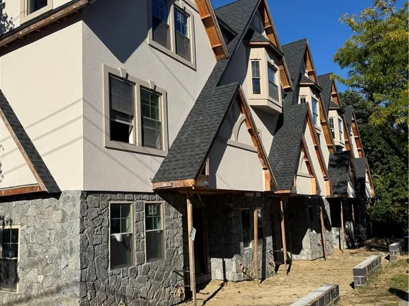 65 W 2nd Street #6, Mount Vernon, NY 10550