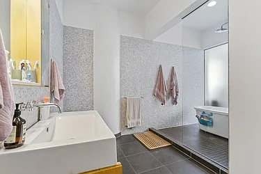 Rented by Nest Seekers International