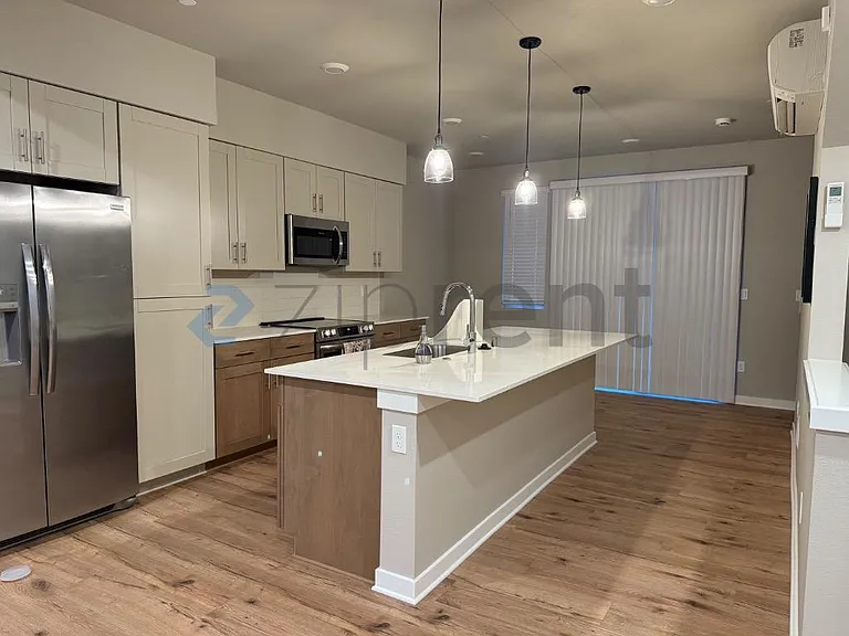 13707 Manor Way #F6 — Photo 7