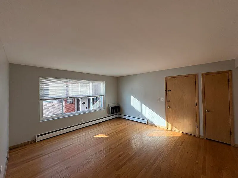 2 bed, 1.0 bath, 1000 sqft, $1,775 — Photo 3