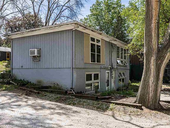 5th image of 612 4th Ave