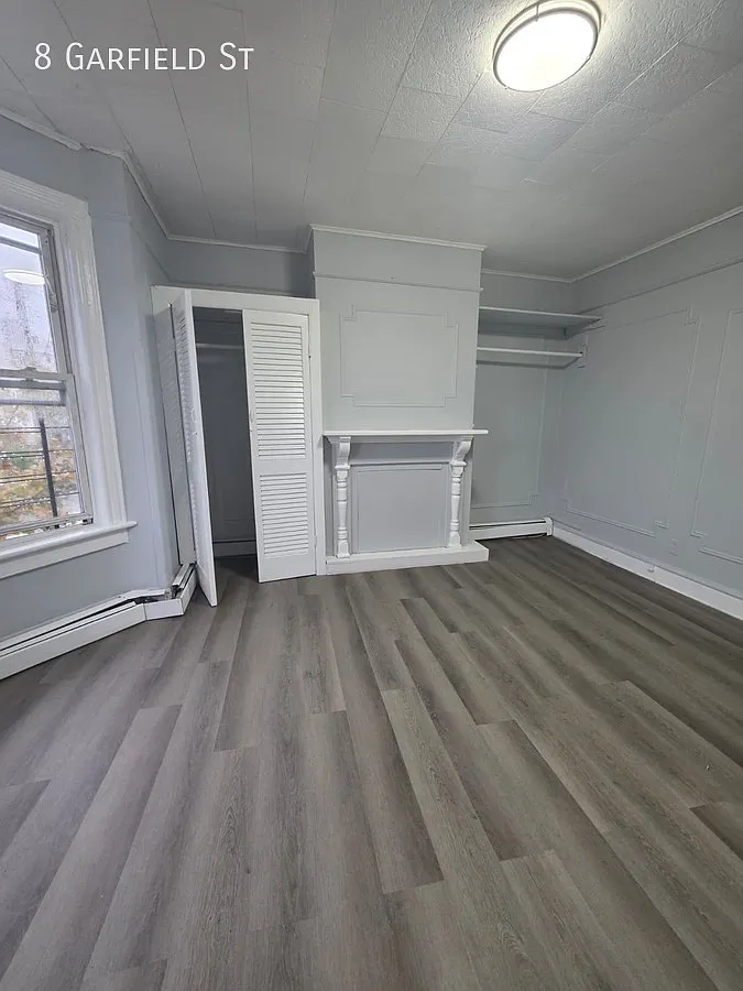 5 bed, $3,200 — Photo 3