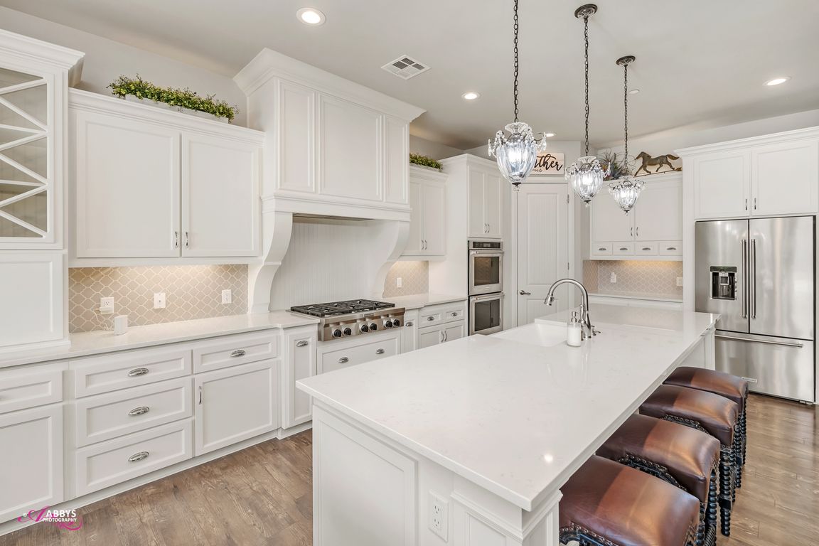 next background image