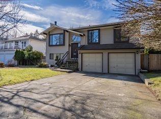 1981 158a St, Surrey, BC