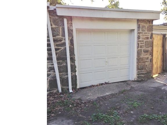 3rd image of 7443 Germantown Ave