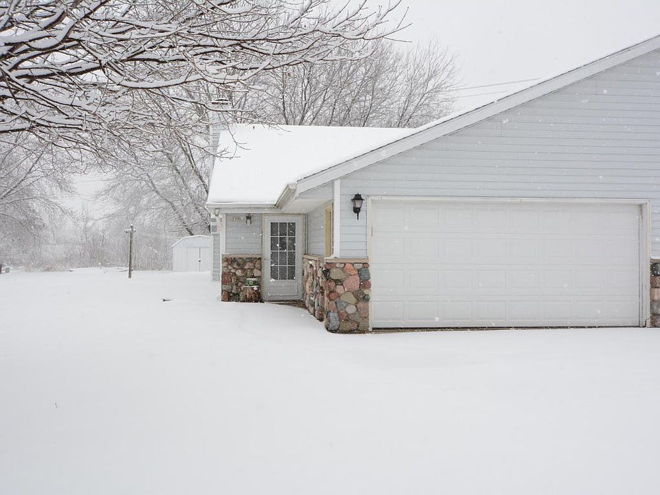 1st image of 208 Misty Meadows Blvd