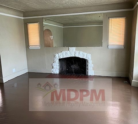 2nd image of 17515 Northlawn St Unit 1