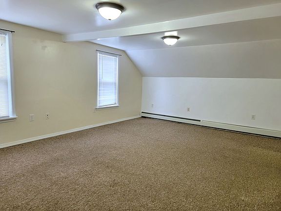5th image of 883 Josephine Ave #883