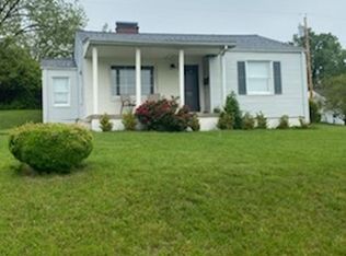 512 Lee Cir, Johnson City, TN 37604