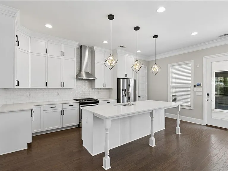 1821 Sanford Dr NW — Photo 12