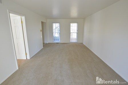 2nd image of 4421 Walnut Woods Dr