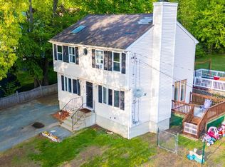 1 Lakeshore Dr, Dracut, MA 01826