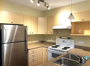 18883 65th Ave, Surrey, BC V3S8Y2