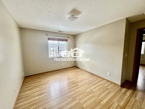 5924 Sutton Pl #10 Photo 1