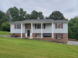 741 Oxford Hills Dr, Maryville, TN 37803