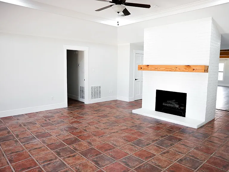 10575 Friendship Rd — Photo 44