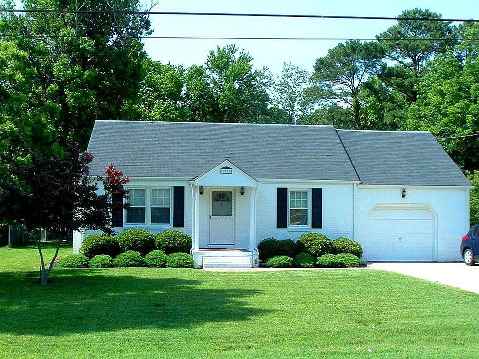 Front of house on May 27, 2011