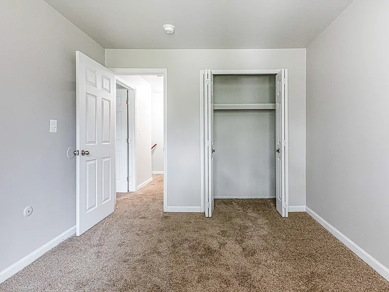 Coppertree Apartments & Townhomes — Photo 38