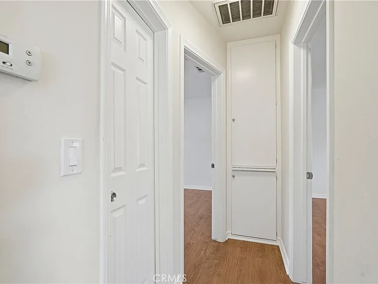 4971 Kester Ave #4 — Photo 15