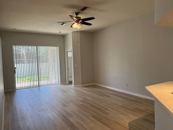 5th image of 2710 Brookville Dr