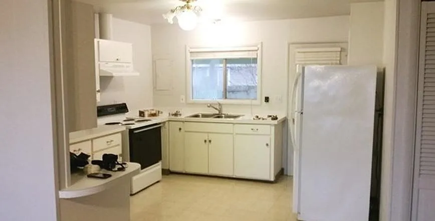 5193 Labounty Dr — Photo 2