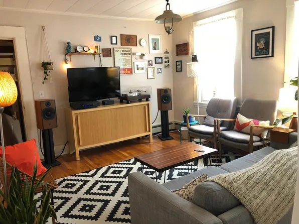 4 Bolton St, Somerville, MA 02143