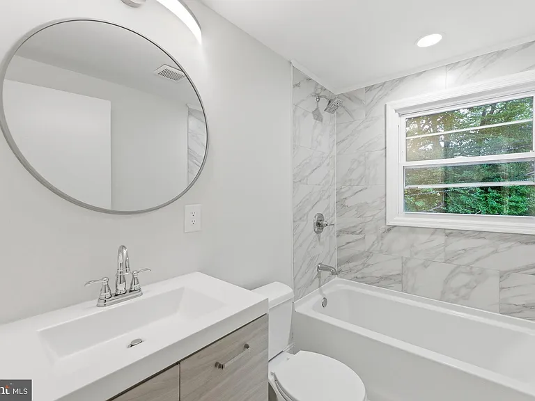 27 Parkside Cir — Photo 17