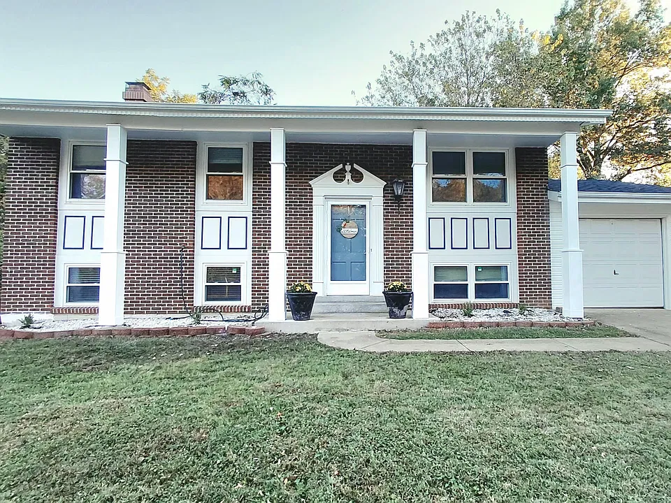 1235 Greenmar Dr