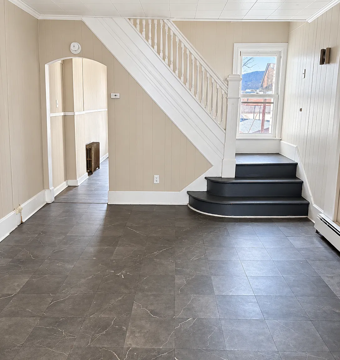 4 bed, 1248 sqft, $1,250 — Photo 1