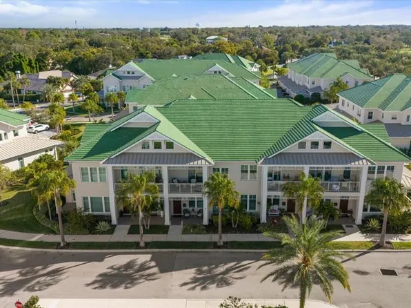 5 Palm Ter, Belleair, FL 33756