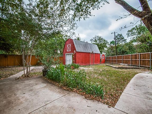 2nd image of 1608 Melody Ln