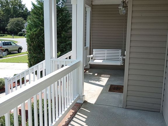 3rd image of 1321 Pheasant Cir